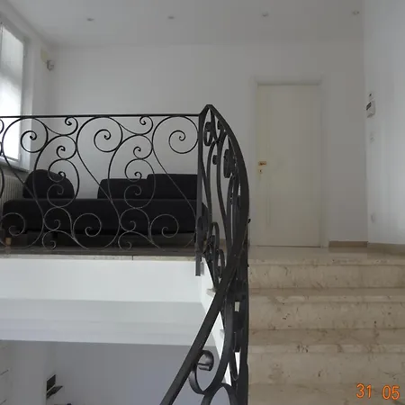 Bed&bluup Guest house
