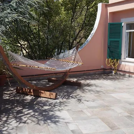 Casa de hóspedes Bed&bluup 3*