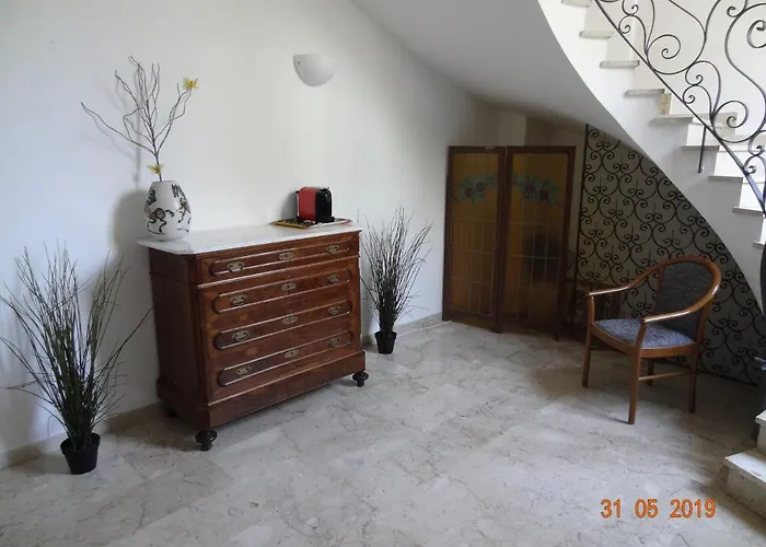 Bed&bluup 5* Савона